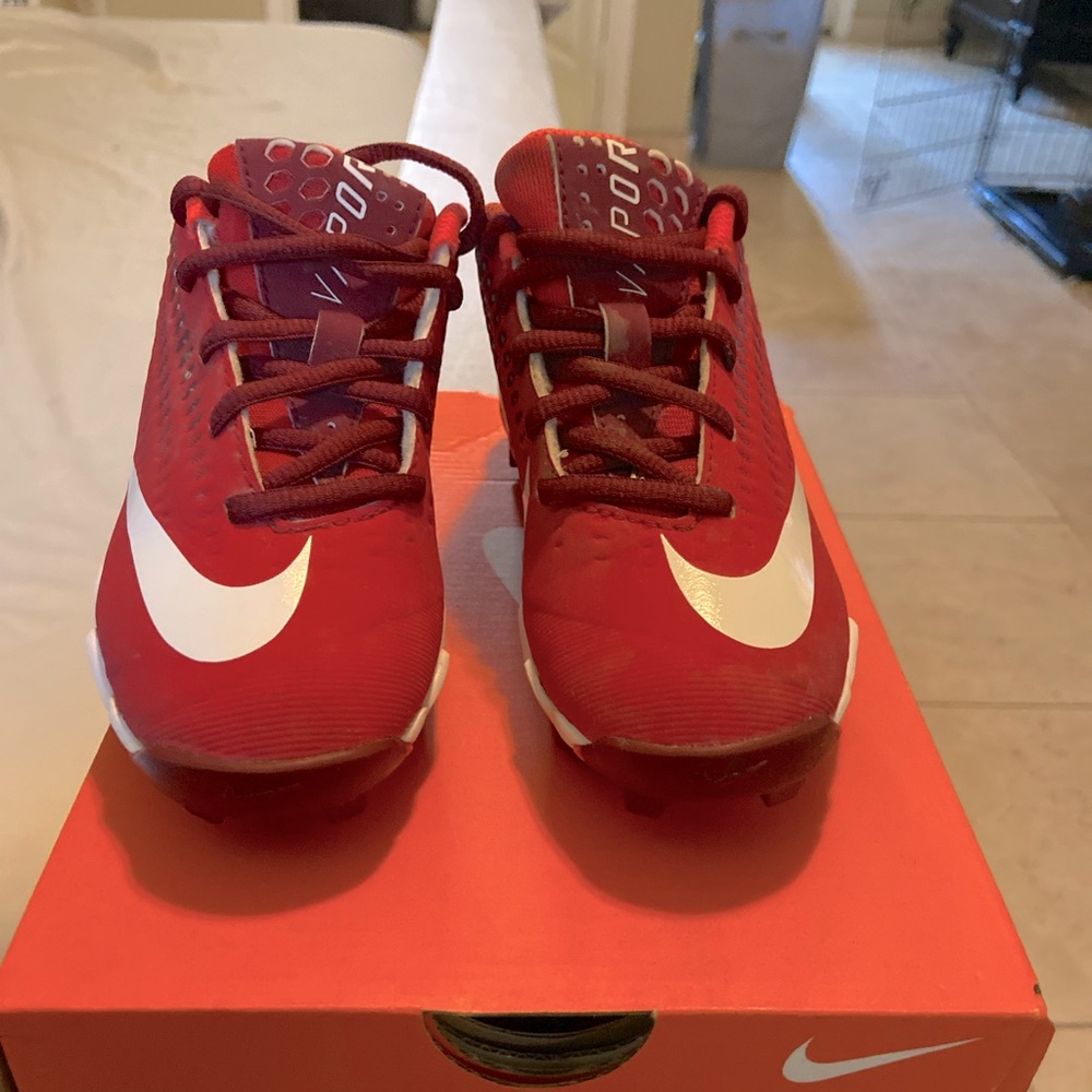Boys football cleats, Nike
